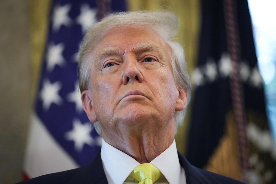 Trump diz que China deveria quadruplicar compras de soja dos EUA; preço sobe após declaração