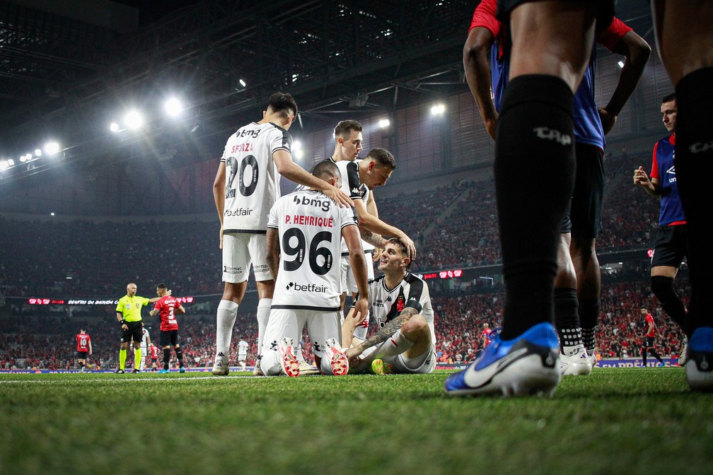 Vegetti marcou o gol do Vasco na partida — Foto: Matheus Lima/Vasco