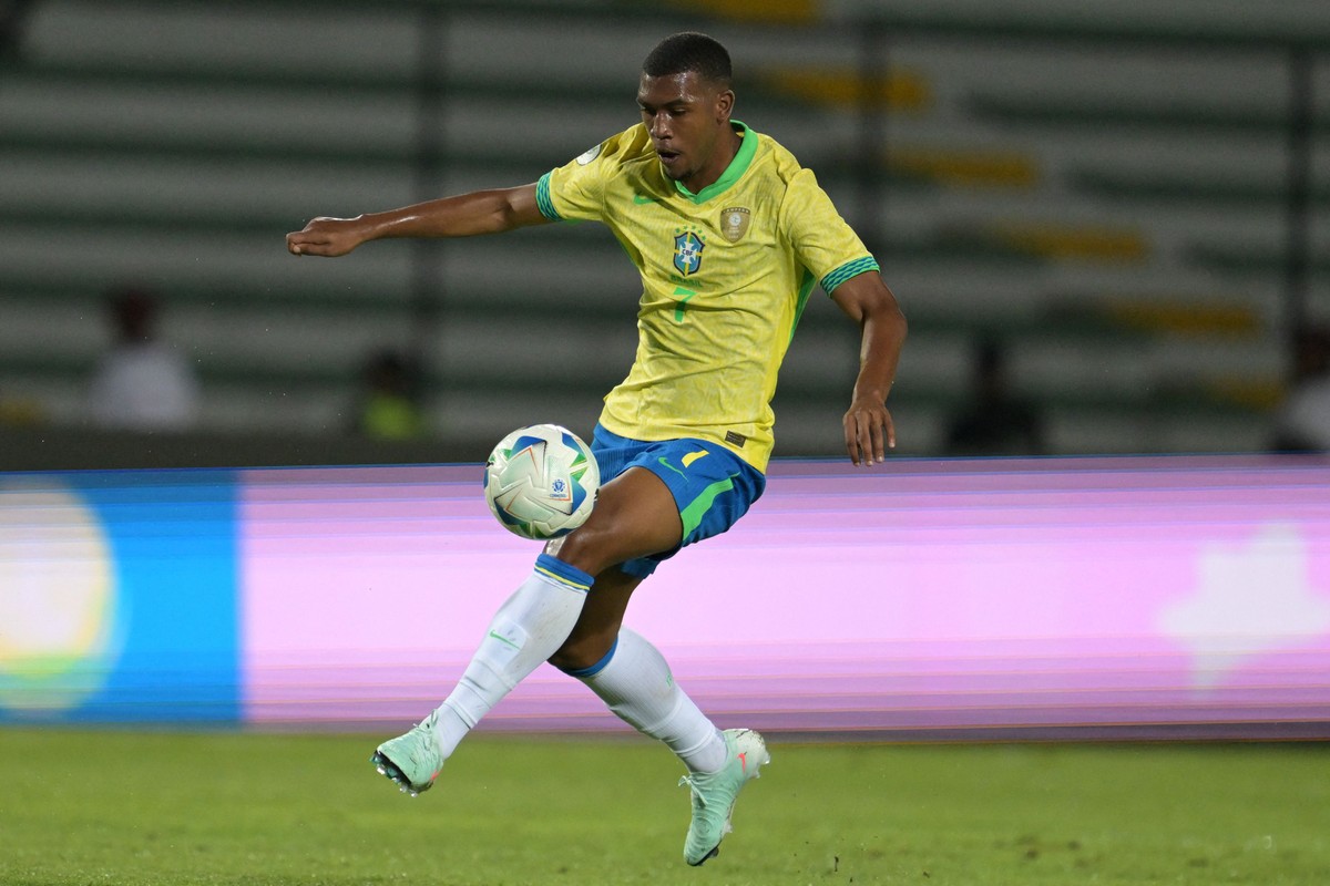 Conmebol abre investigação após Rayan, do Vasco, denunciar racismo em ...