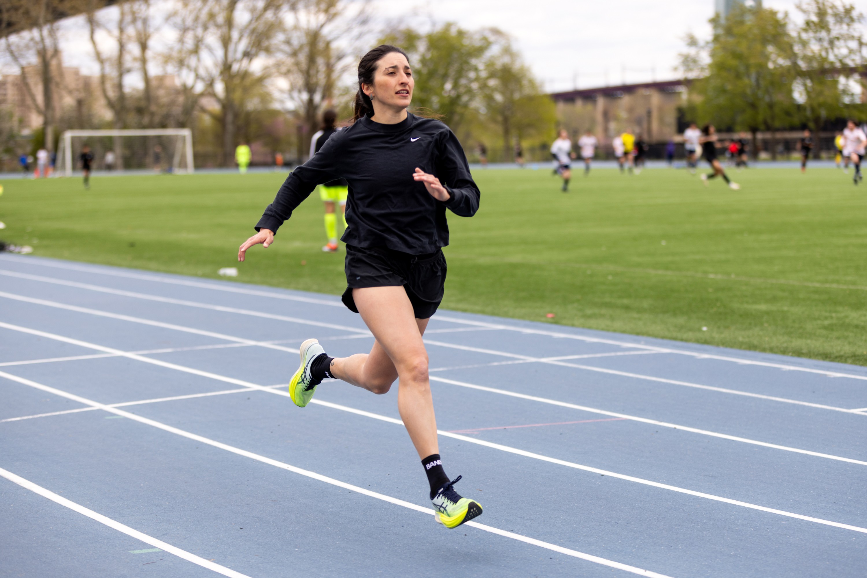 Conheça 5 truques para tornar sua corrida mais rápida, saudável e divertida