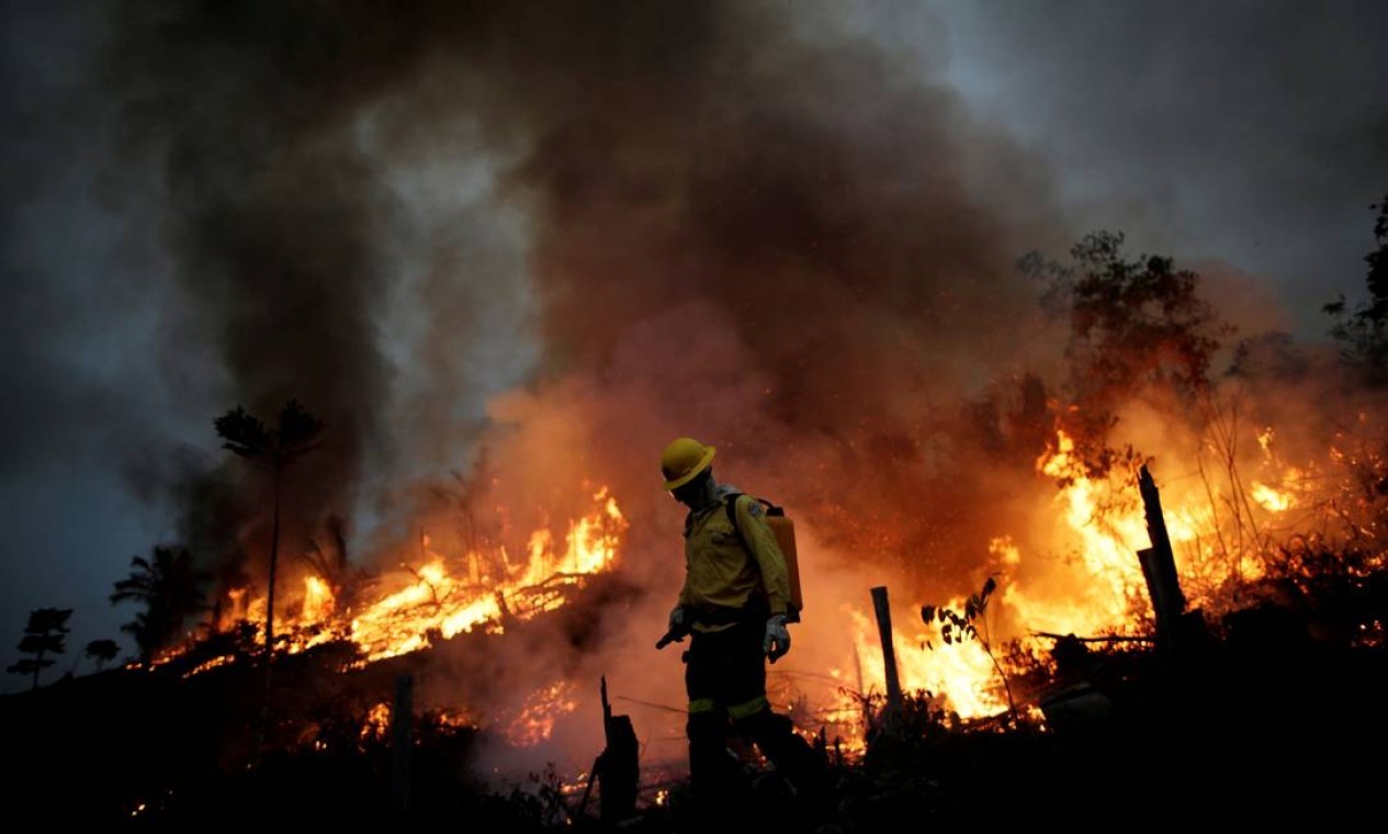 Autoridades correm para se antecipar ao super El Niño, que pode trazer temporais e ondas de calor ao Brasil