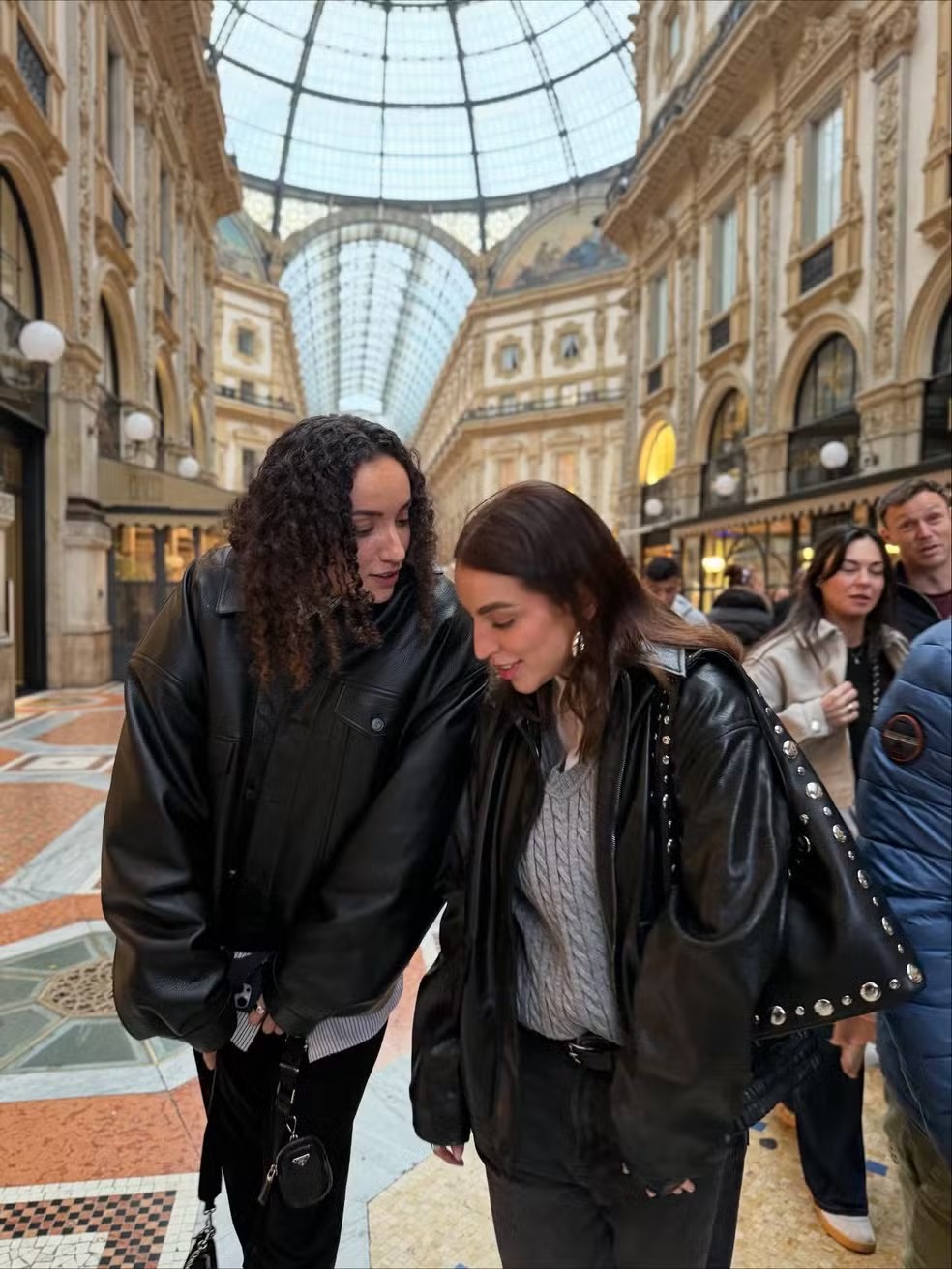 Gabi Guimarães e Bruna Unzueta — Foto: Reprodução Instagram