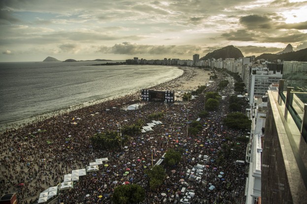 Como bloco, Baile A Favorita reuniu cerca de 300 mil pessoas na Praia de Copacabana no carnaval 2020