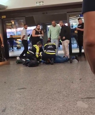 Morre motorista de aplicativo atingido durante execução de empresário no aeroporto de Guarulhos