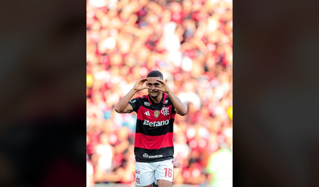 Mais perto do líder, Flamengo guiado por Lino bate um Botafogo que flerta com o perigo; análise - QTU Questões do Universo