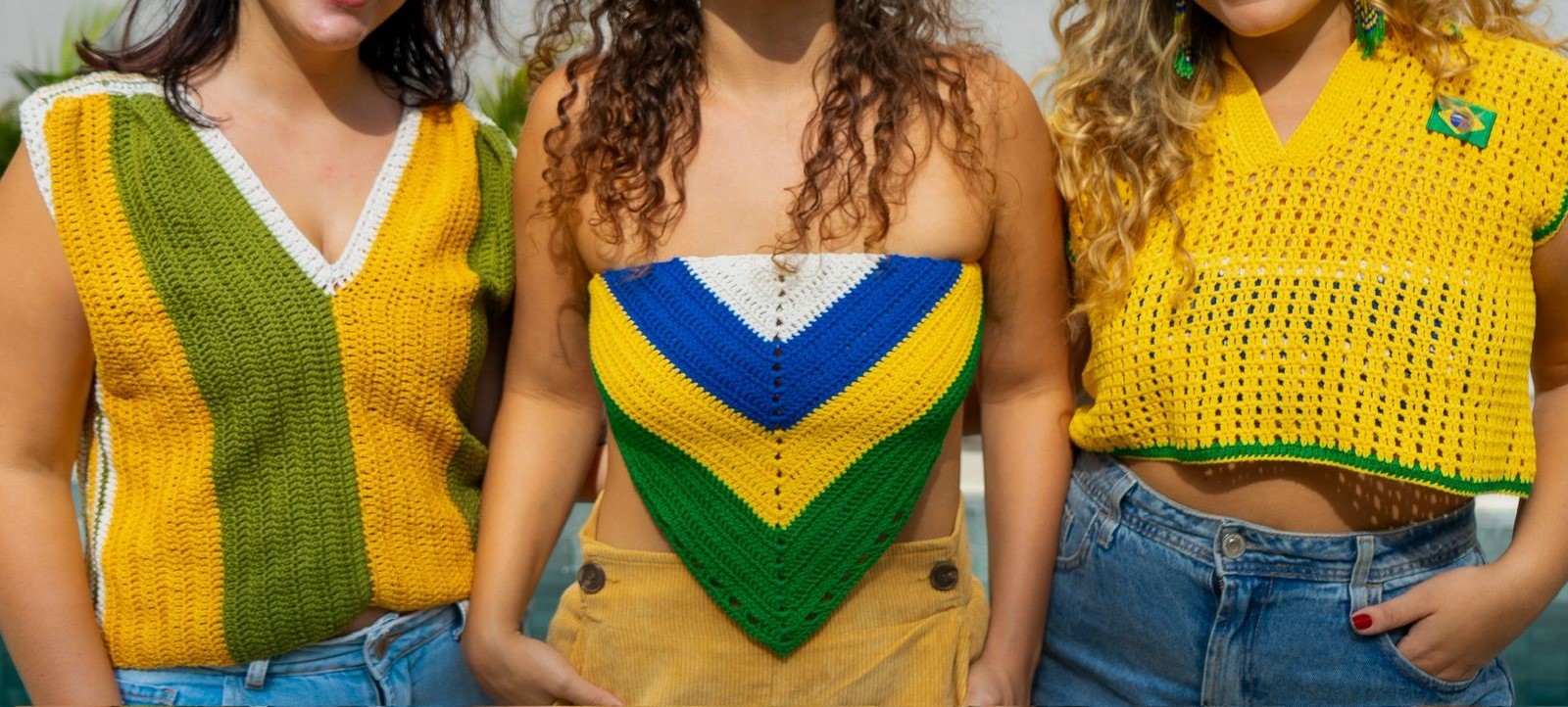 As linhas da Copa: looks de crochê são tendência entre famosas e torcedoras da seleção brasileira
