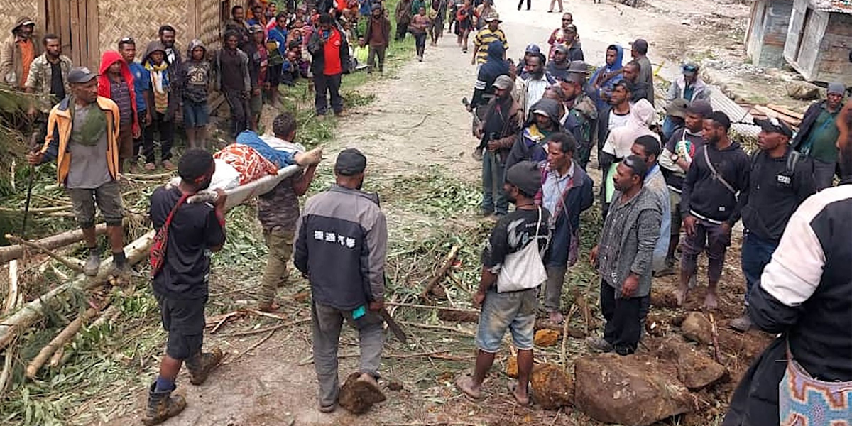 Deslizamento de terras deixou centenas de mortos, calculam autoridades