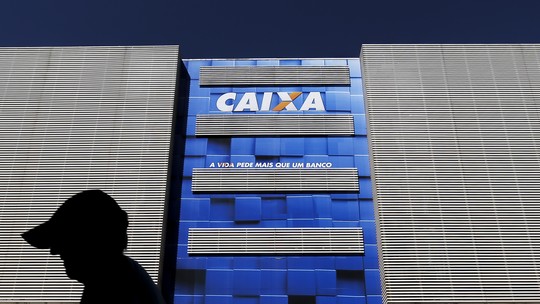 Imposto de Renda: após clientes relatarem problemas na restituição, Caixa diz que regulariza pagamentos 