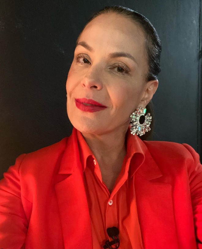 Carolina Ferraz já lançou três livros de receitas— Foto: Reprodução: Instagram
