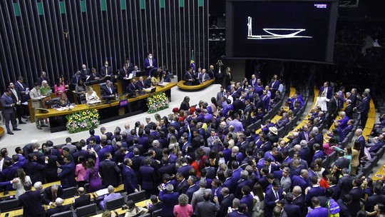 Três partidos tentam adiar urgência do PL das Fake News 