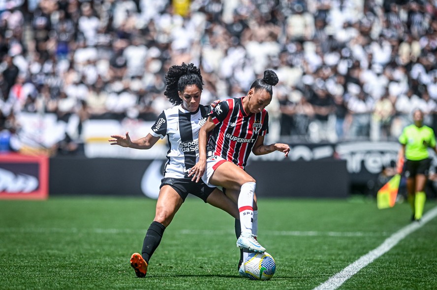 Finalistas do Brasileirão Feminino de 2024, São Paulo e Corinthians se reencontram na decisão da Supercopa