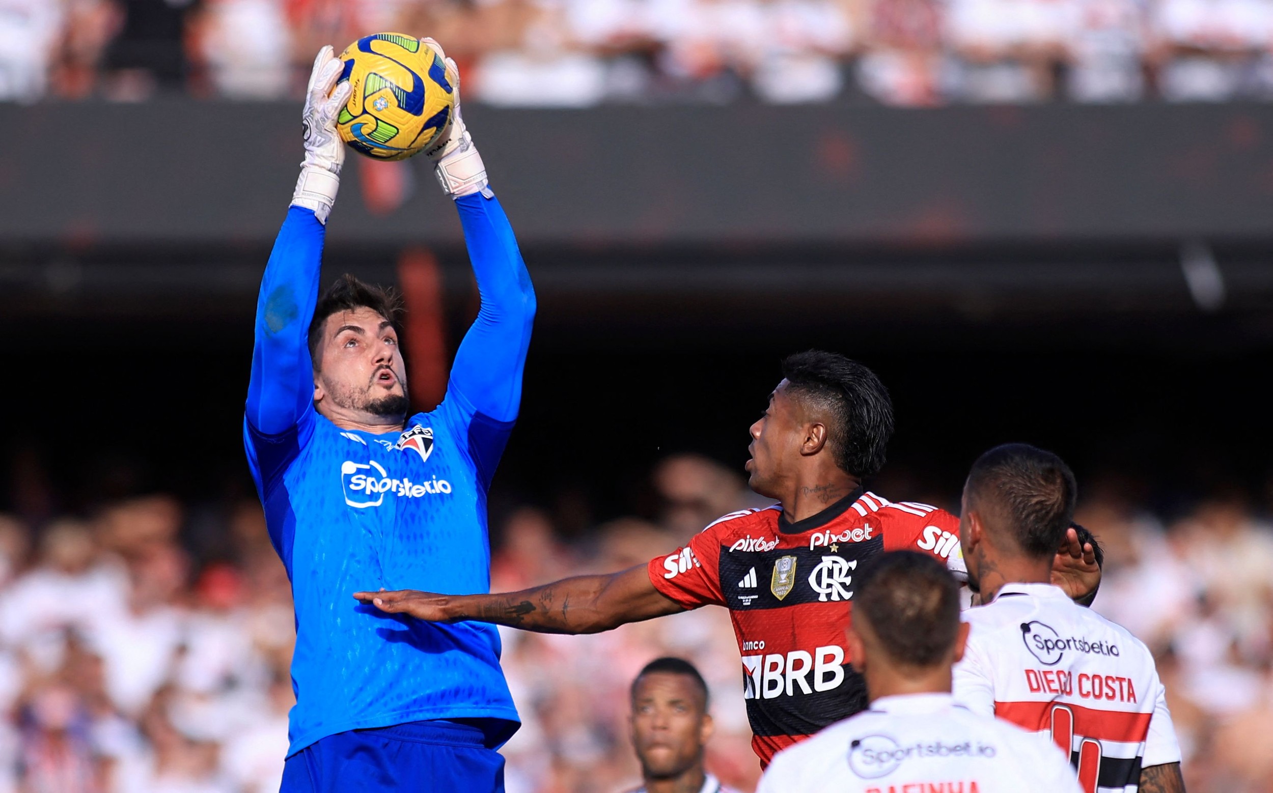 São Paulo é campeão da Copa do Brasil após empate com o Flamengo