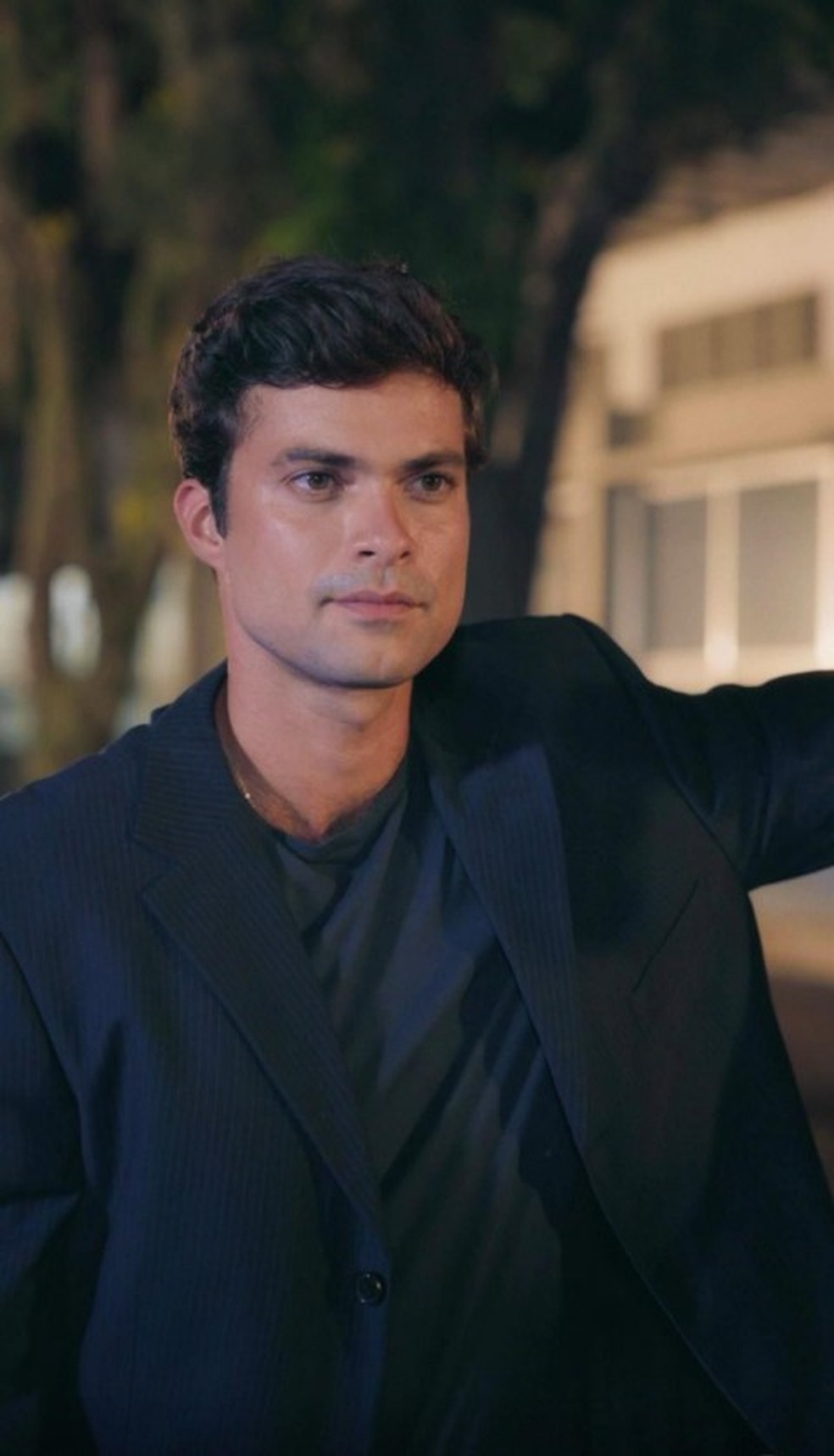 Victor Sparapane, protagonista de ‘“A vida secreta do meu marido bilionário’ — Foto: Reprodução