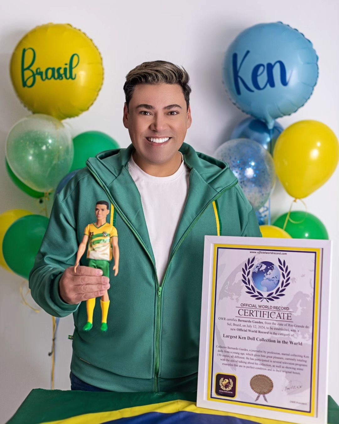 Saiba quem é o brasileiro dono da maior coleção de bonecos Ken do mundo