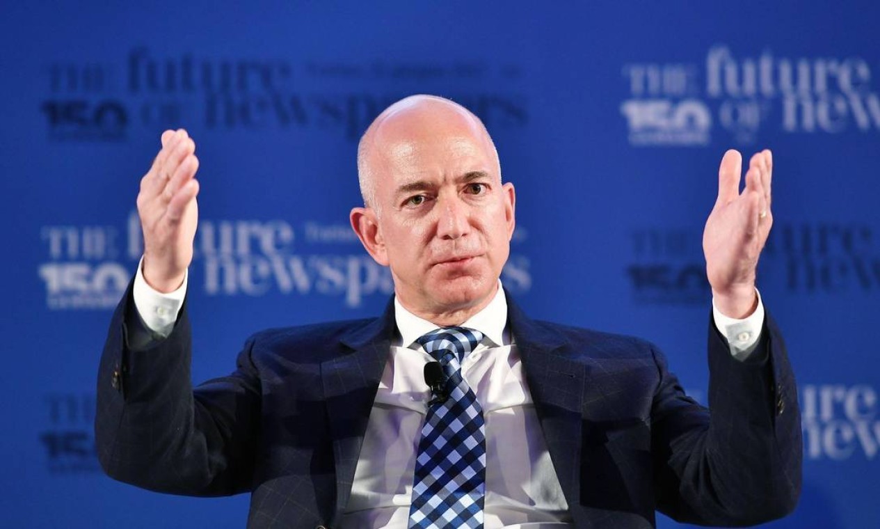 Fortuna do fundador da Amazon, Jeff Bezos, bate US$ 124 bilhões e ele retornou ao terceiro posto do ranking  — Foto: ALESSANDRO DI MARCO / ANSA