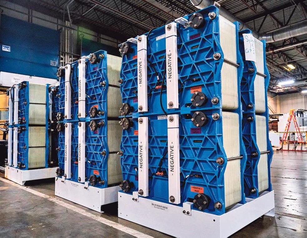 Tecnologia. Baterias para armazenar energia renovável em Wilsonville, nos Estados Unidos: alternativa para aproveitar energia excedente - Foto: Tojo Andrianarivo/Bloomberg/28-9-2021