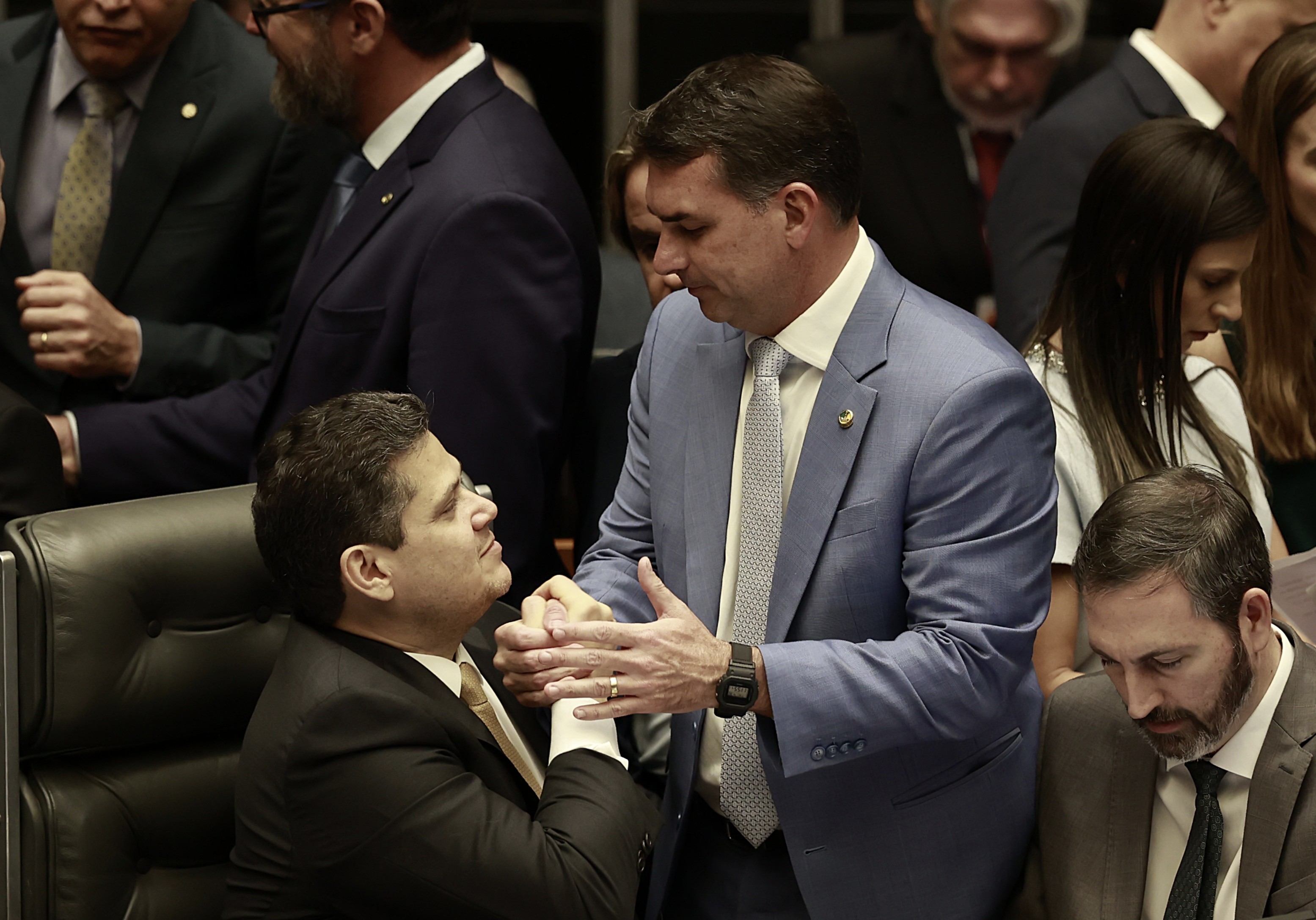 Acordo entre bolsonaristas e Alcolumbre evita CPI do Banco Master
