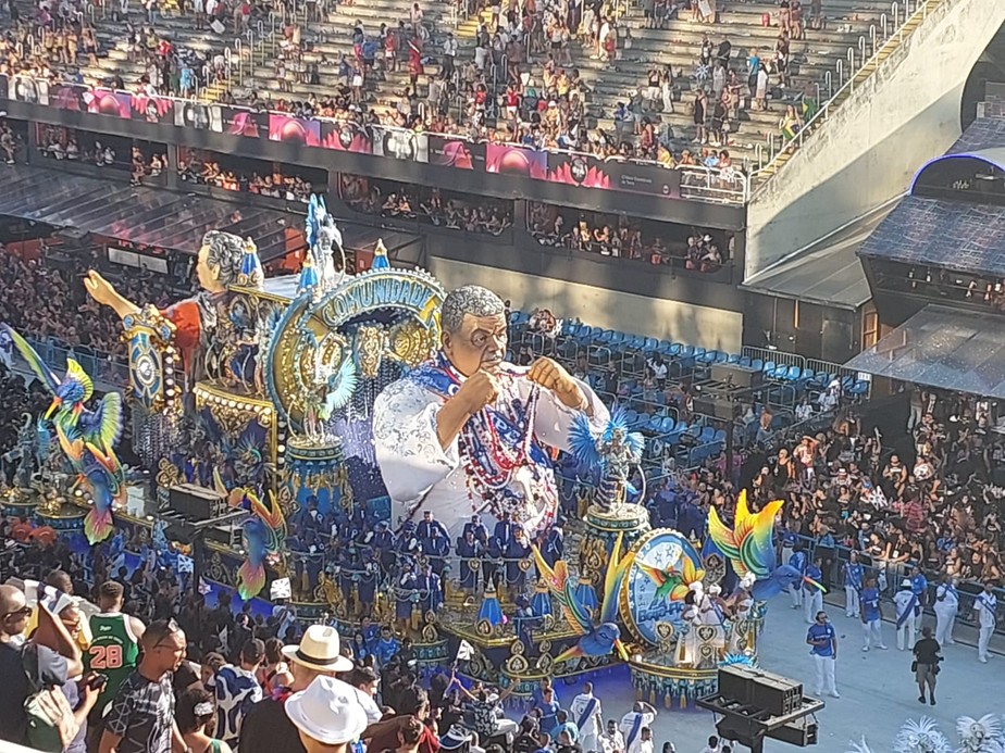 レア/EXPO2025/バルバドス/Pen/<No.1505> Neguinho se despede em desfile consagrador da campeã Beija-Flor