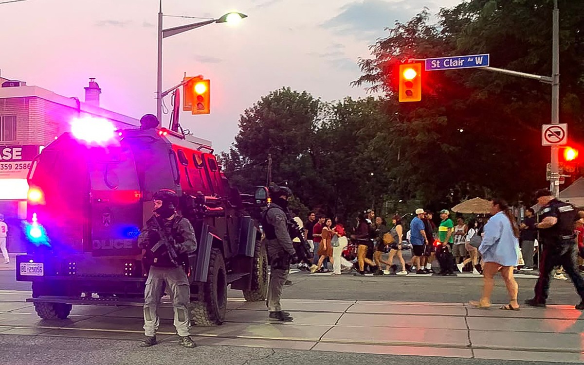 Ataque a tiros deixa dois mortos no maior festival de rua latino do Canadá, diz polícia