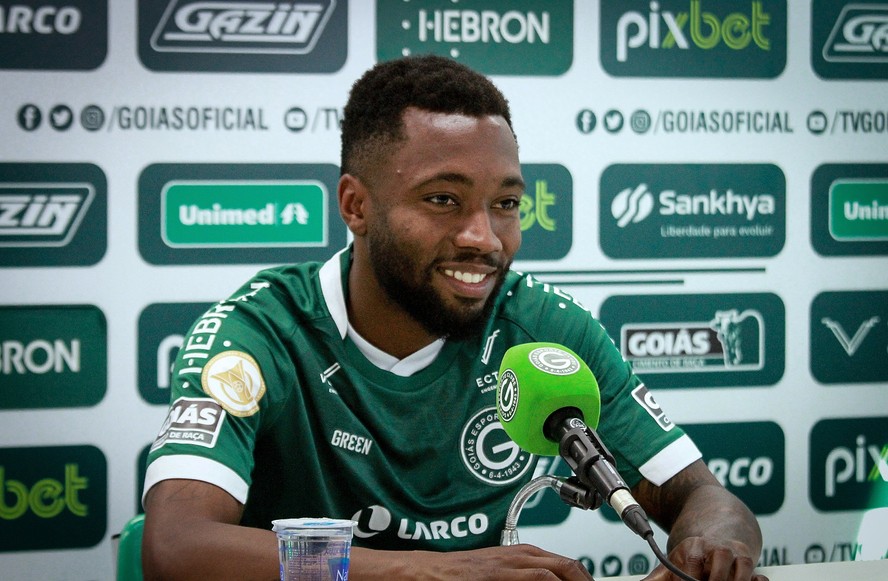 Lateral-esquerdo Sávio disputou o Brasileirão pelo Goiás em 2022