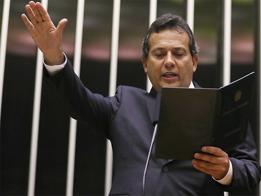 Ricardo Abrão assume vaga aberta com a cassação de Chiquinho Brazão