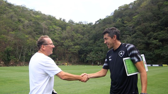 Ex-técnico do Botafogo, Bruno Lage nega desentendimento com Tiquinho: 'Único problema foi quando ele marcou gol pelo Porto'