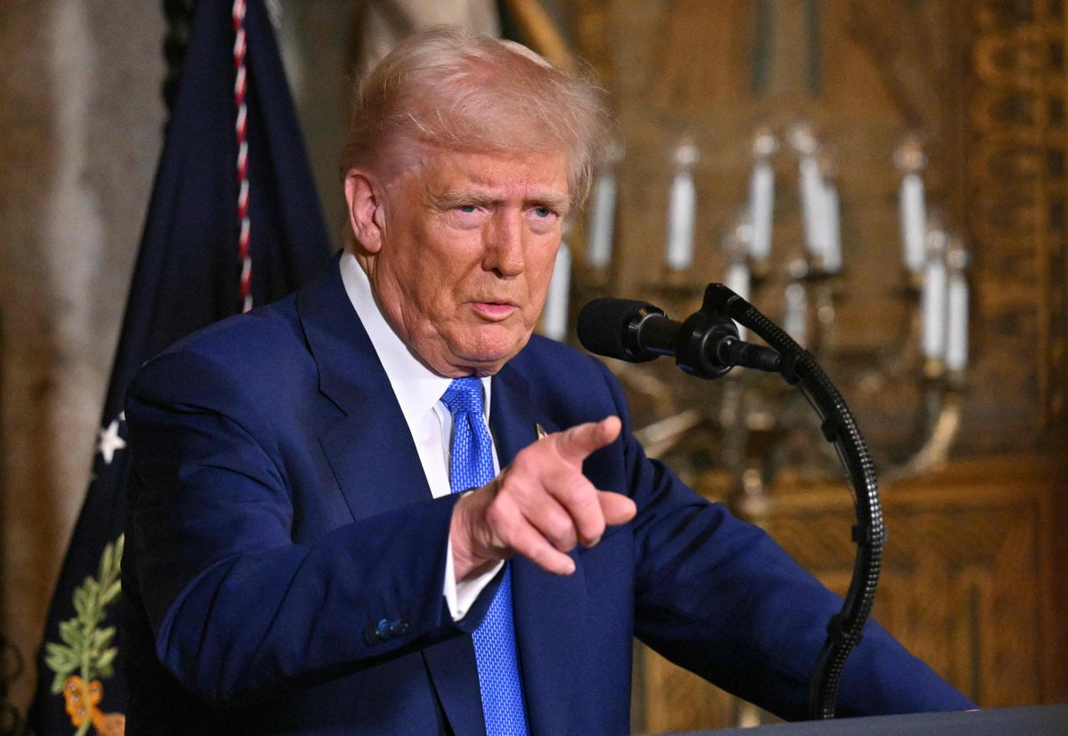 Com um mês de Trump 2.0, veja as ações que mais subiram na Bolsa no Brasil e nos EUA