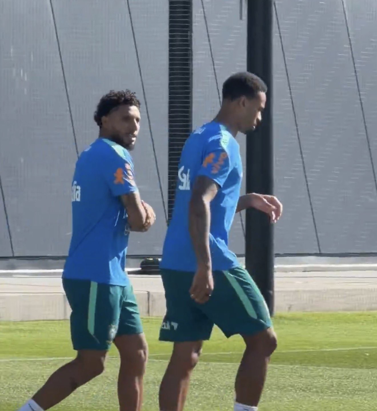 Já com Éderson e ainda sem Neymar, seleção inicia última semana de treinos antes da estreia na Copa