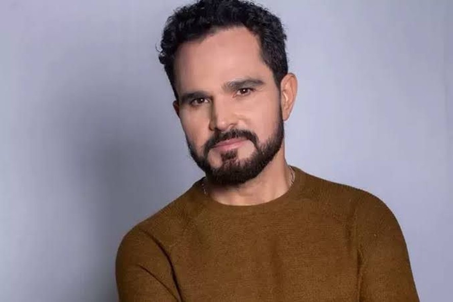 Agora cantor gospel, Luciano Camargo mora em mansão avaliada em mais de R$  50 milhões; veja fotos