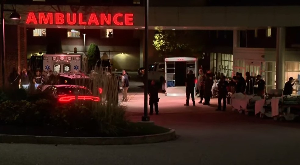 Setor de emergência do hospital em Lewiston, para onde vítimas de tiroteio foram levadas — Foto: Reprodução de vídeo