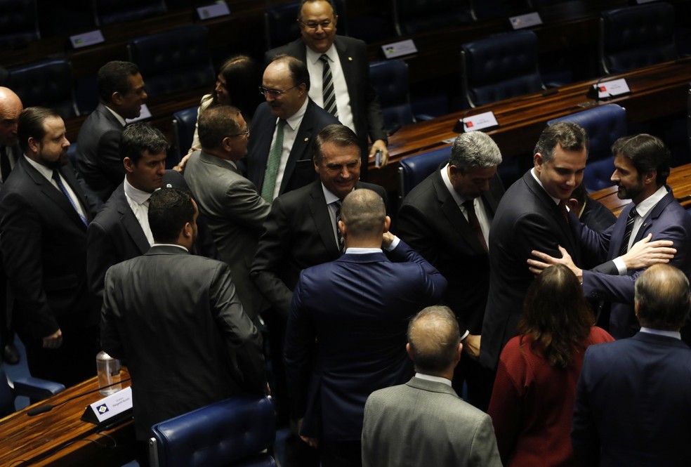 Bolsonaro chega ao Congresso para participar da promulgação da PEC Eleitoral com Lira e Pacheco — Foto: Cristiano Mariz