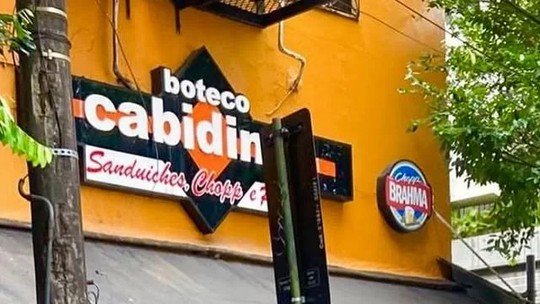 Fim da espera: famoso boteco de Botafogo reabre de cara nova após reforma; confira as mudanças Fim da espera: famoso boteco de Botafogo reabre de cara nova após reforma; confira as mudanças