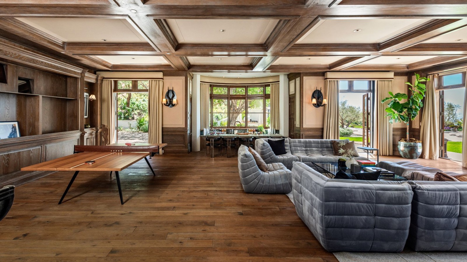 Drake Vende Megamansão Em Beverly Hills, NaCallórnia (EUA) - Foto: Beverly Hills Estates