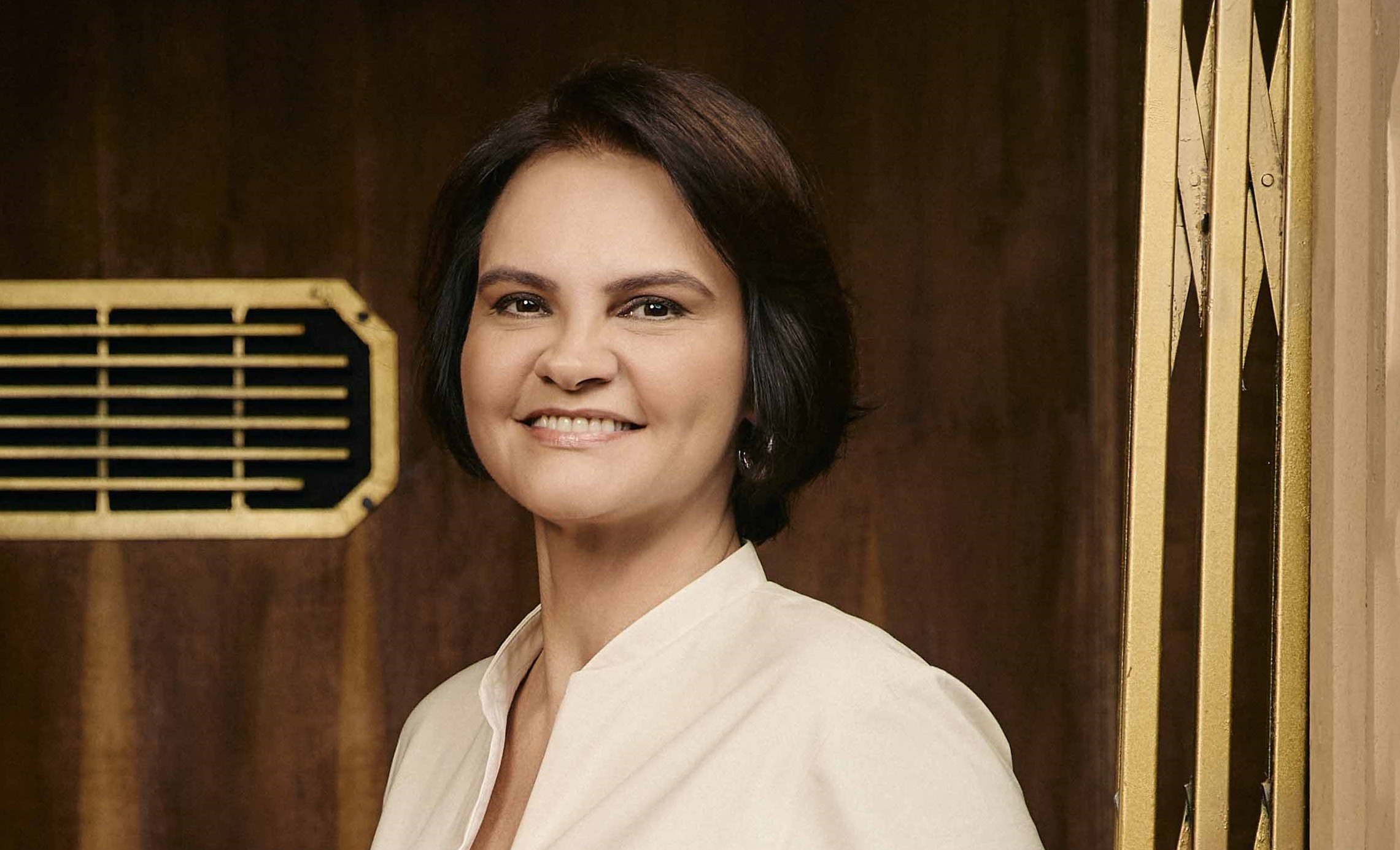 Autora de ‘Garota do momento’, Alessandra Poggi entrega nova sinopse à Globo