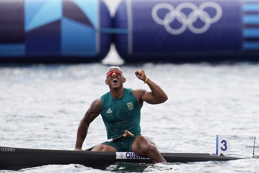 Isaquias Queiroz conquista medalha de prata no C1 1.000 e vai ao pódio nos Jogos Olímpicos pela terceira edição consecutiva
