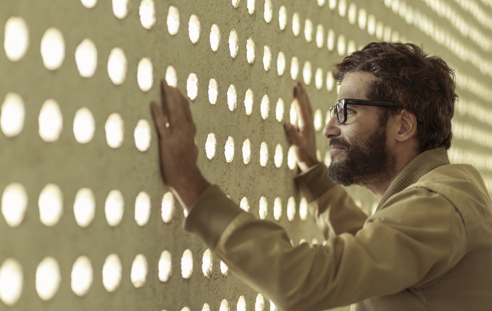 Bruno Gagliasso em cena de "Honestino" — Foto: Divulgação / Luciana Melo