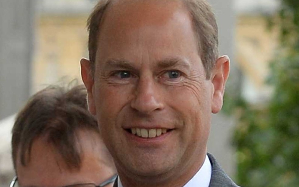O príncipe Edward é irmão do rei e filho mais novo da Rainha Elizabeth II — Foto: Reprodução/The Royal Family