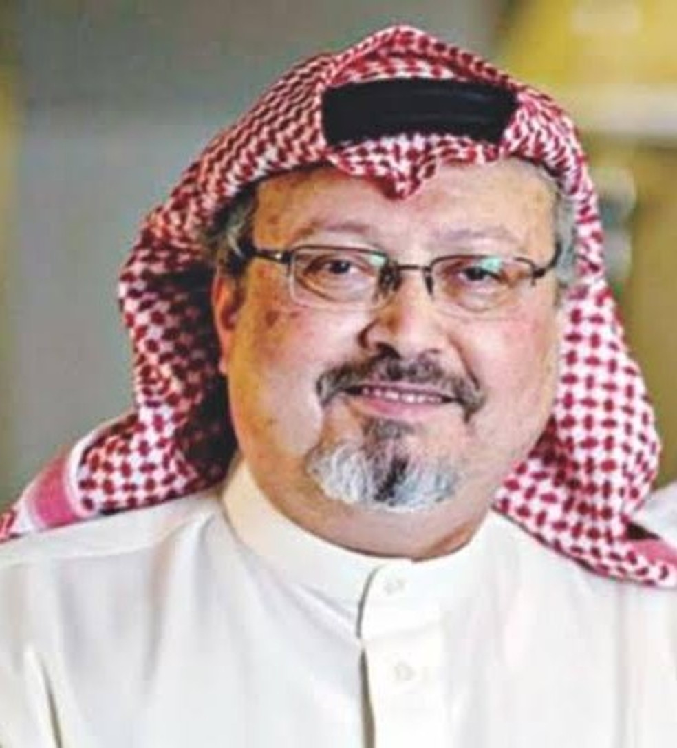 O jornalista crítico ao regime saudita Jamal Khashoggi foi assassinado em 2018 — Foto: Reprodução / Redes Sociais