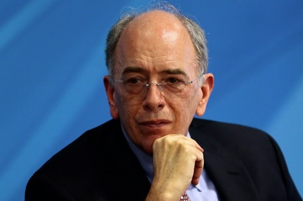 Pedro Parente foi presidente da Petrobras de 30 de maio de 2016	a 1 de junho de 2018, no governo de Michel Temer