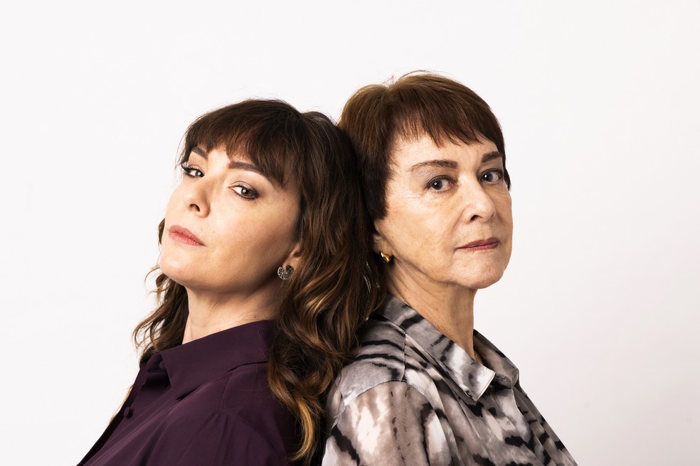Regiane Alves e Nívea Maria estrelam nova montagem de "Queria mamãe", de Maria Adelaide Amaral — Foto: Divulgação/Leo Aversa