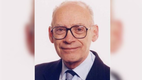 Nobel de Química 2026: por que Henri Kagan ficou de fora da premiação de 2001 e só foi reconhecido 25 anos depois Nobel de Química 2026: por que Henri Kagan ficou de fora da premiação de 2001 e só foi reconhecido 25 anos depois