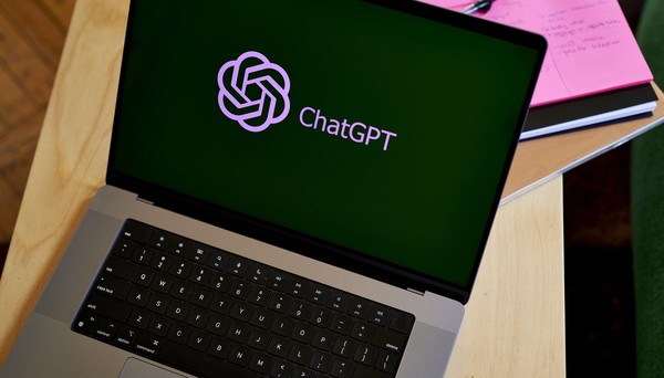 MP cobra explicações do governo de SP sobre aulas geradas pelo ChatGPT