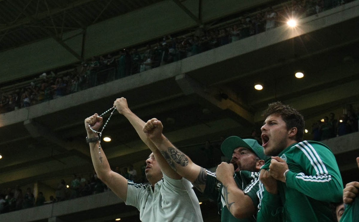 Pesquisa O GLOBO/Ipsos-Ipec: Palmeiras tem a torcida mais católica; Corinthians e São Paulo, as mais evangélicas