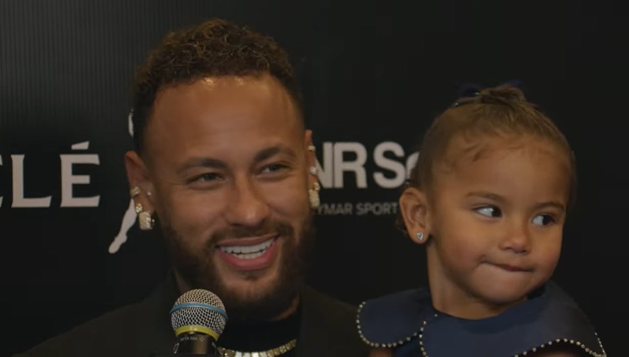 Neymar Júnior durante evento de seu Instituto