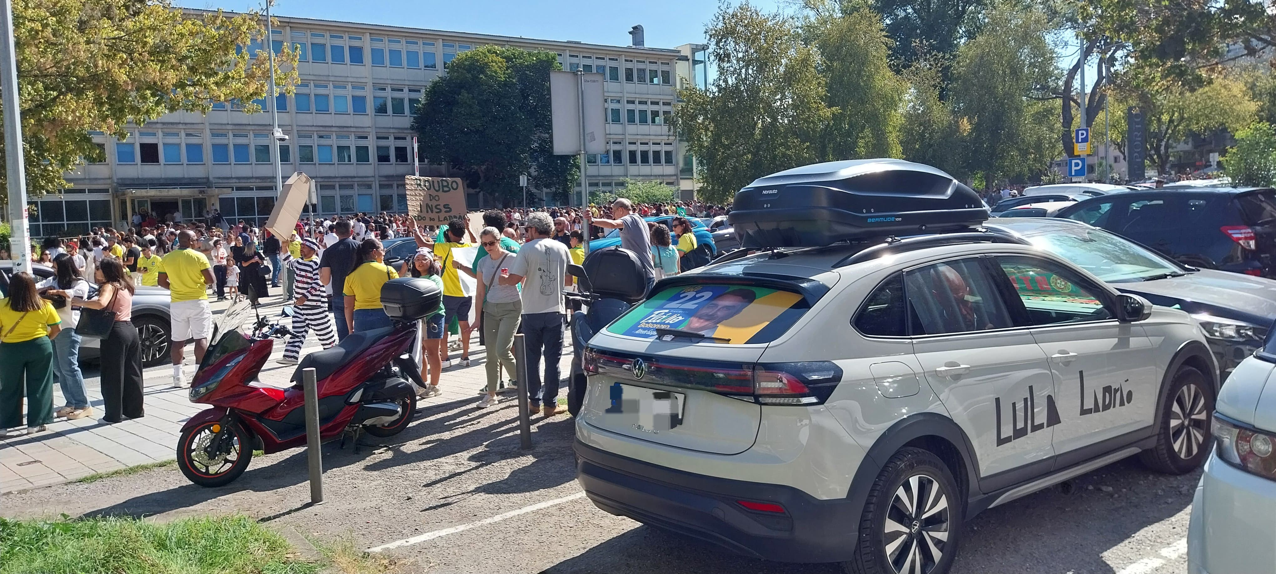 Preconceito e ʽxenofobiaʼ entre brasileiros marcam ambiente da eleição no Porto