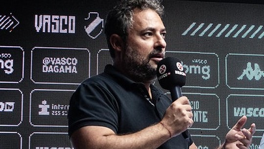 Diretoria do Vasco ainda cobra transparência da SAF sobre demissão de Mattos