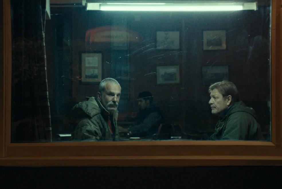 Daniel Day-Lewis com Sean Bean em cena de'Anemone' — Foto: Divulgação