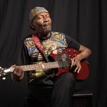 A informação foi confirmada num texto publicado no perfil oficial do artista no Instagram, assinado por Latifa, sua esposa