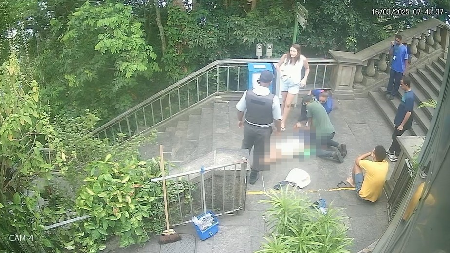 Tragic Video Shows Man Passing Away While Climbing Steps To Christ The Reedemer Statue In Brazil