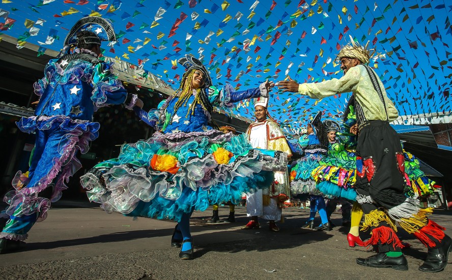Quadrilha na Feira de São Cristóvão: está aberta a temporada de festas juninas no Rio